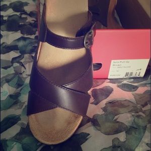 Dansko Sela Pull Up Brown Size 42 hardly worn